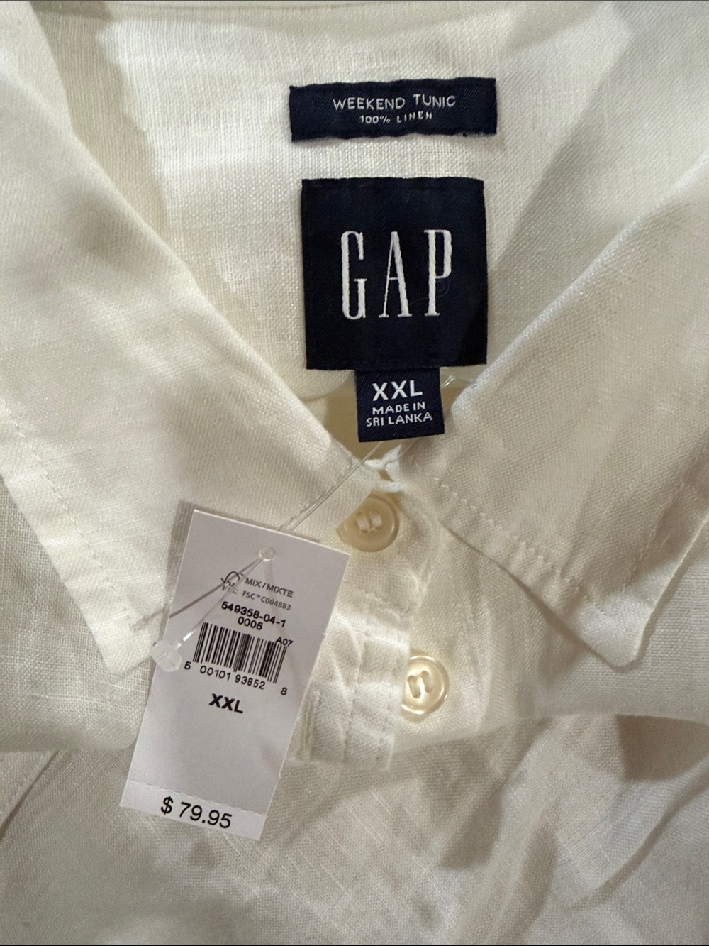 GAP Men's White Linen Button-Down Shirt with Chest Pocket - Picture 2 of 3